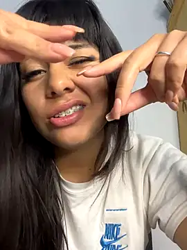 Snapshot of Bulma04 chatting on October 15, 4:53 pm Bulma04 online show from October 15, 4:53 pm