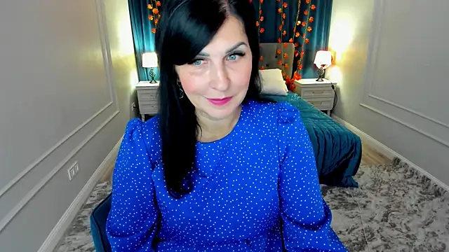 Moon Veloure1 online show from November 13, 3:49 am