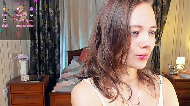 Crysta1Eva  online show from November 12, 7:50 am