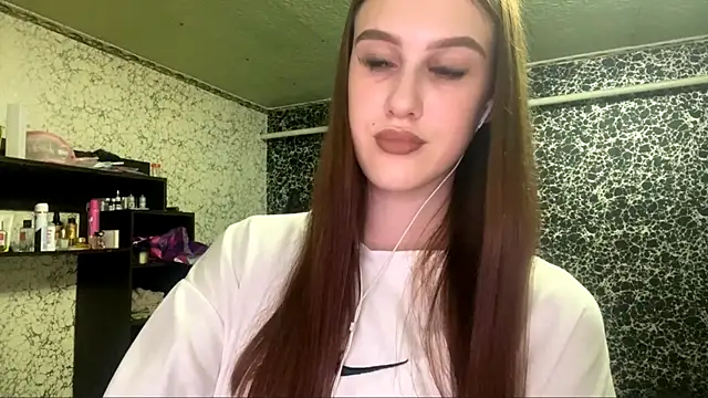 Snapshot of RanaBostel chatting on October 13, 8:33 pm RanaBostel online show from October 13, 8:33 pm