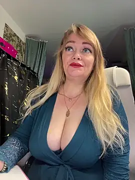 Sweet-blonde online show from June 15, 10:32 pm