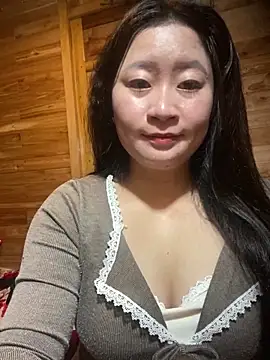 violet-00 online show from February 27, 2:44 am