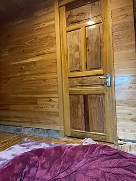 violet-00 online show from December 4, 2:58 am