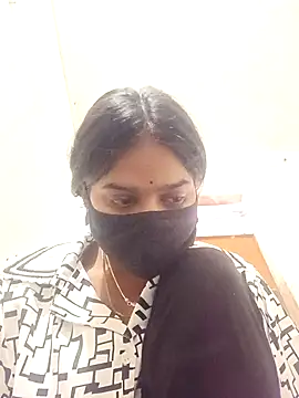 Snapshot of ROSHNI-744 chatting on October 25, 11:18 am ROSHNI-744 online show from October 25, 11:18 am