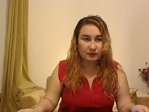 Loriveth online show from October 10, 7:52 pm