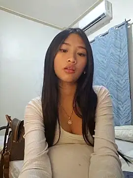 Snapshot of Bunny72772 chatting on October 14, 12:30 pm Bunny72772 online show from October 14, 12:30 pm