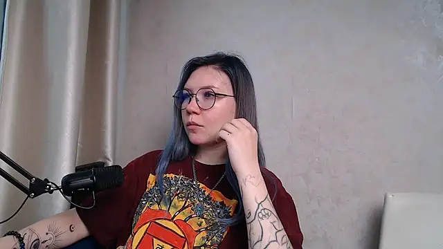 Snapshot of Kyserina chatting on October 7, 9:25 am Kyserina online show from October 7, 9:25 am