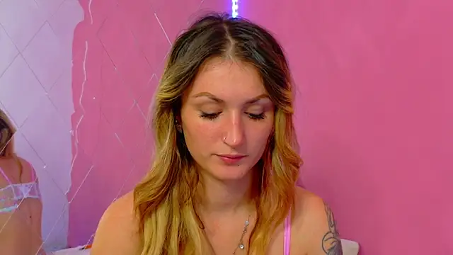 Anaayss  online show from October 17, 5:43 am