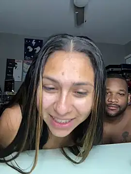 Snapshot of mrandmrs_freak chatting on October 4, 2:39 am mrandmrs freak online show from October 4, 2:39 am