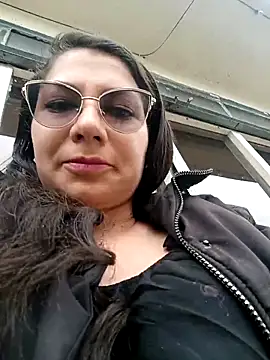 Snapshot of Mia-love-03 chatting on September 27, 1:51 pm Mia-love-03 online show from September 27, 1:51 pm