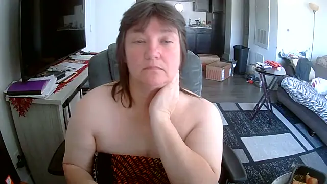 Snapshot of Buggy1965 chatting on October 7, 3:49 pm Buggy1965 online show from October 7, 3:49 pm