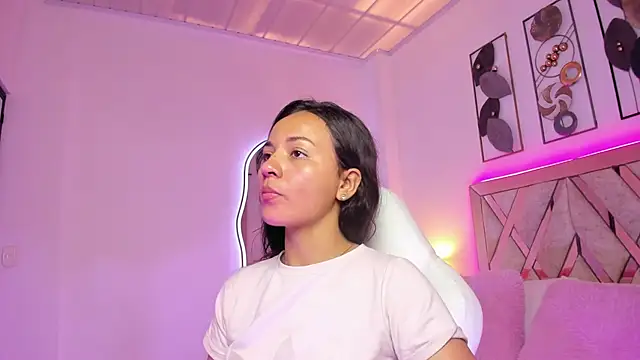 akira 09  online show from January 19, 2:24 pm