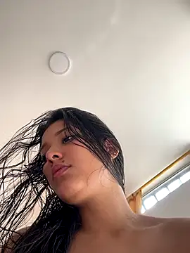 Snapshot of IsabellaJoness_ chatting on October 2, 2:22 pm IsabellaJoness online show from October 2, 2:22 pm
