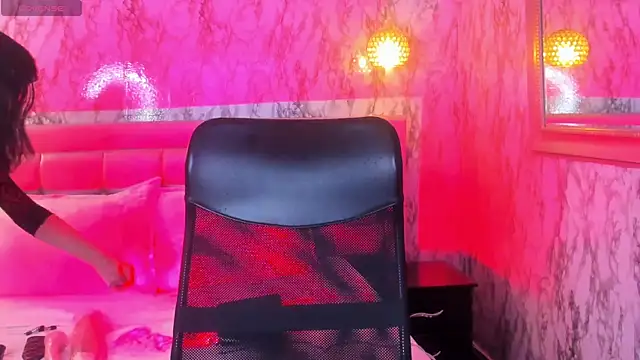 Lana Sl4ve online show from November 25, 1:52 am