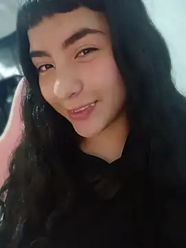 kitty  chs online show from April 10, 10:05 pm