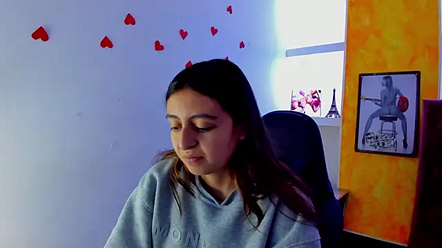 lala clark online show from February 23, 8:30 pm