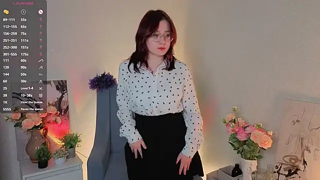 NyamNyamNyammm online show from September 26, 5:10 pm