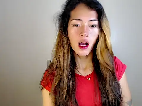 Snapshot of ashley_bombshell chatting on October 16, 8:11 pm ashley bombshell online show from October 16, 8:11 pm
