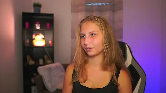 emmie murray online show from October 25, 1:19 pm