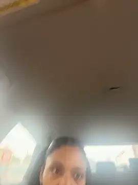 YeahhhitsBreezy online show from March 28, 10:41 pm