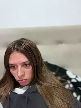 Snapshot of aliisonn___parker26 chatting on October 1, 3:22 am aliisonn parker26 online show from October 1, 3:22 am