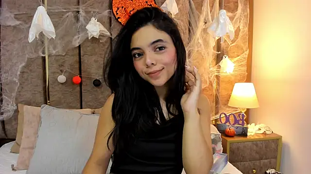 AriaBelles online show from November 1, 12:20 pm