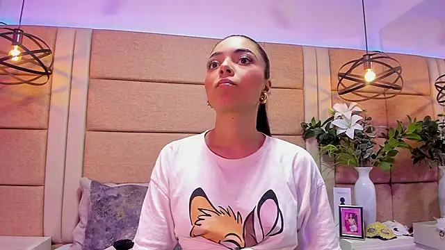 AriaBelles online show from October 20, 7:28 pm