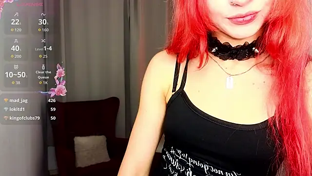 Snapshot of MonicaMilligan chatting on October 12, 6:54 pm MonicaMilligan online show from October 12, 6:54 pm