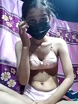 Snapshot of Mariya-3 chatting on October 5, 6:35 pm Mariya-3 online show from October 5, 6:35 pm