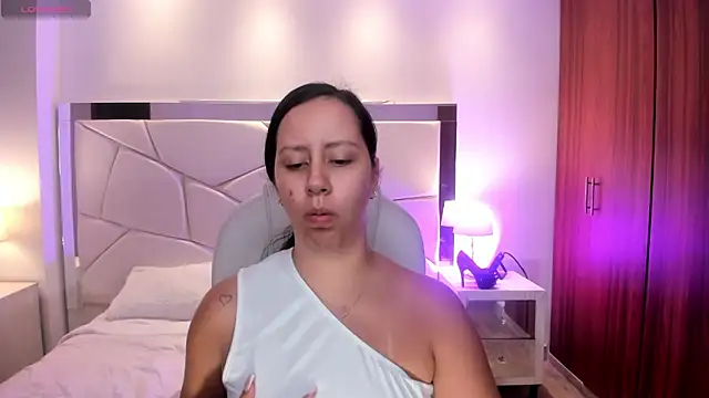 Natasha Kiim  online show from March 14, 4:46 am