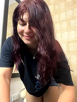 Snapshot of came_lia1 chatting on October 1, 3:11 am came lia1 online show from October 1, 3:11 am