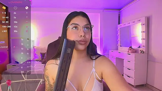 kloe28 online show from March 21, 8:19 am