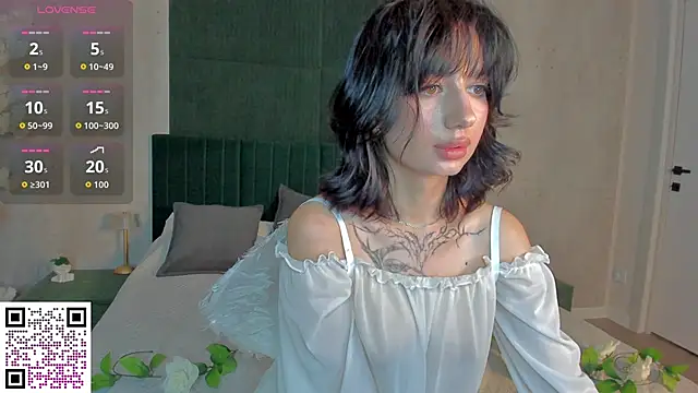 Michelle Murray online show from November 9, 4:14 pm