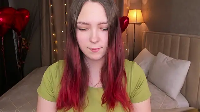 Monica  Queen online show from February 24, 5:39 am