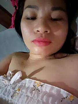 Snapshot of Meoweo_23 chatting on October 9, 9:19 pm Meoweo 23 online show from October 9, 9:19 pm