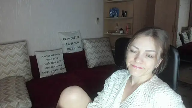 Tiffany Bates online show from January 9, 11:47 am