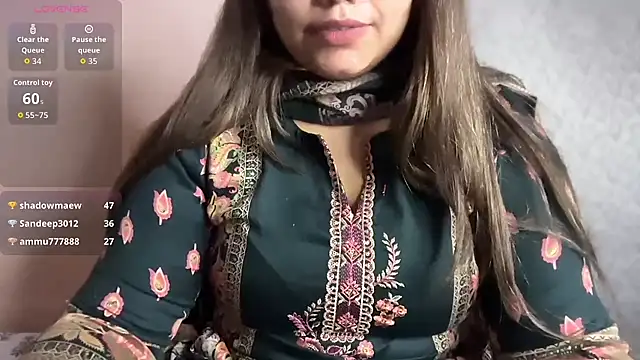 Miss Rose   online show from July 11, 10:37 am