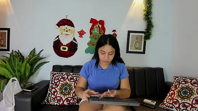 vanelope smith online show from December 15, 11:32 pm