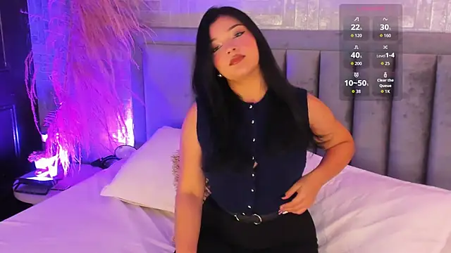 Snapshot of EmmaBlossom chatting on October 17, 7:28 pm EmmaBlossom online show from October 17, 7:28 pm