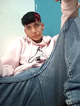 Owen tomboy online show from November 19, 8:42 pm