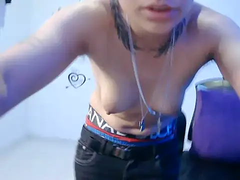 Owen tomboy online show from October 7, 7:29 pm