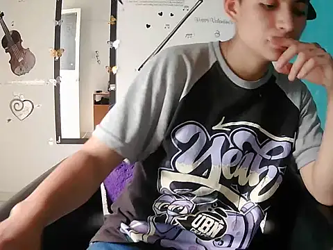 Owen tomboy online show from November 1, 2:43 pm