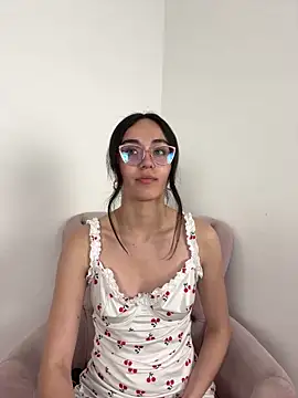 Snapshot of Liaa_sr chatting on October 10, 9:20 pm Liaa sr online show from October 10, 9:20 pm