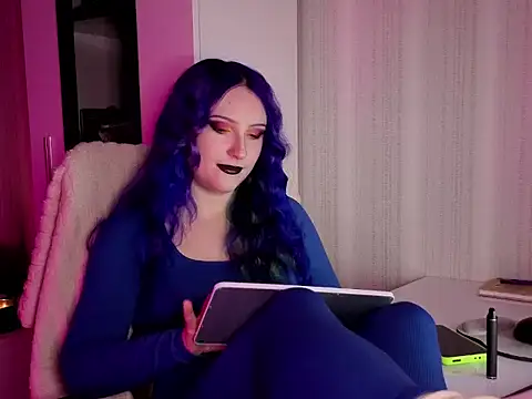 violet-siren-x online show from April 3, 10:13 am