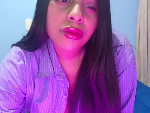 Snapshot of violeta_47 chatting on October 1, 12:21 pm violeta 47 online show from October 1, 12:21 pm