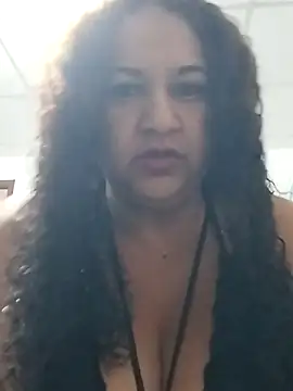 Snapshot of MEYBELLATINA chatting on September 29, 10:15 pm MEYBELLATINA online show from September 29, 10:15 pm