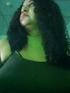 Snapshot of MEYBELLATINA chatting on October 10, 10:36 pm MEYBELLATINA online show from October 10, 10:36 pm