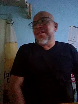 ANTHONYHOTT69 online show from October 31, 11:42 pm