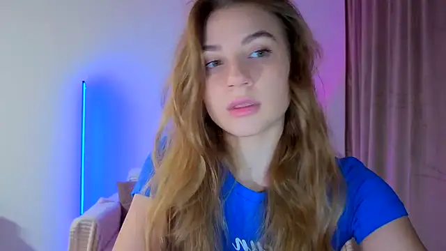 Eva enjoyeverymoment  online show from November 7, 6:35 pm