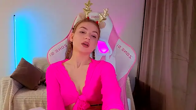 Eva enjoyeverymoment  online show from December 2, 5:42 am